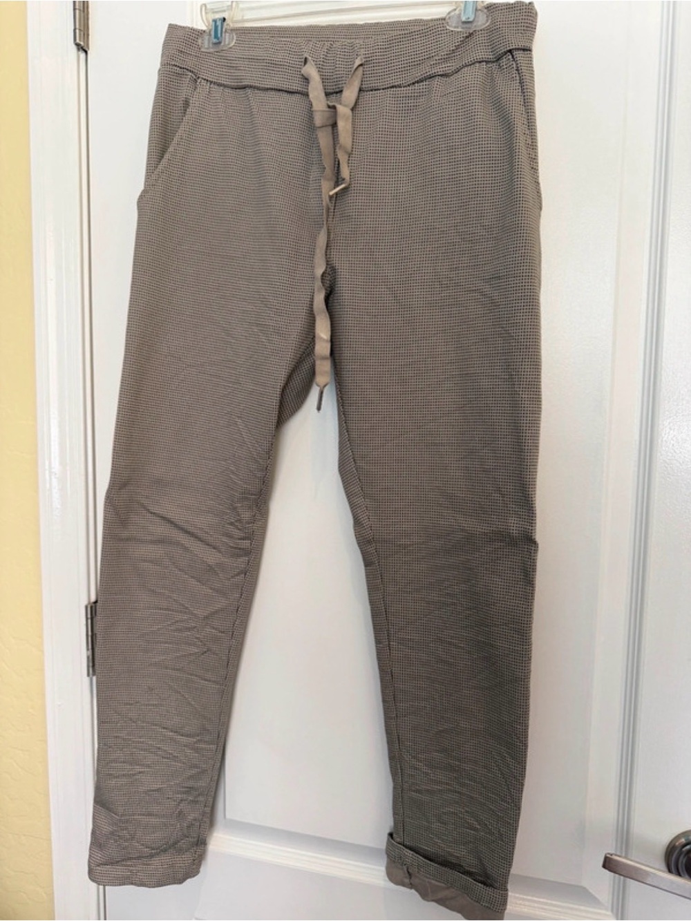 Venti6 Taupe Micro Print Drawstring Tapered Pants